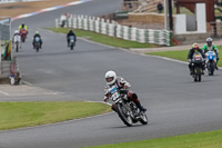 Vintage-motorcycle-club;eventdigitalimages;mallory-park;mallory-park-trackday-photographs;no-limits-trackdays;peter-wileman-photography;trackday-digital-images;trackday-photos;vmcc-festival-1000-bikes-photographs